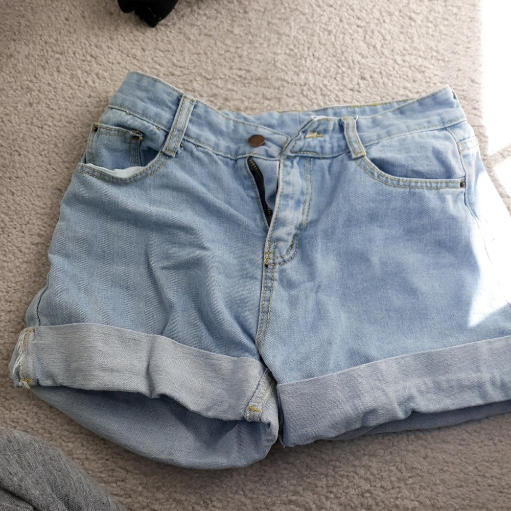 3 pairs of shorts